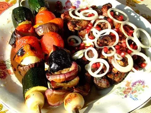 ovoshnoi shashlik.webp