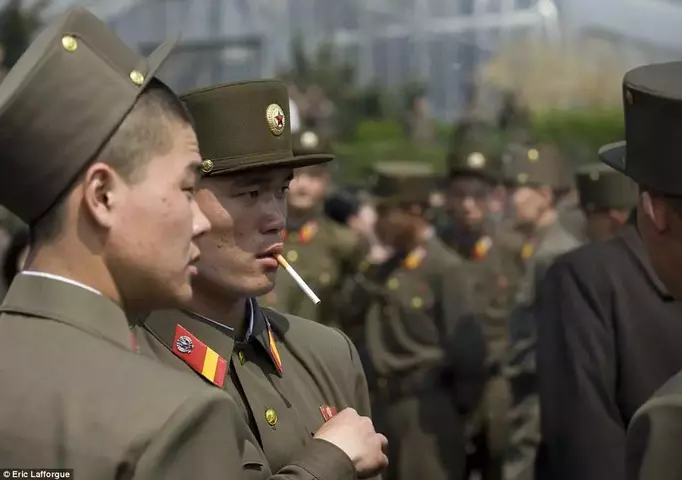 insideNorthKorea11.webp