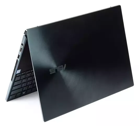 09-asus-zenbook-pro-duo-ux581gv.webp