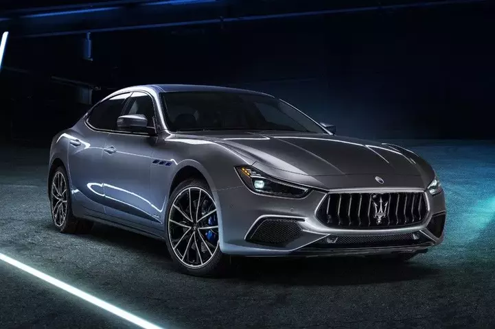 16676-maseratighiblihybrid.webp