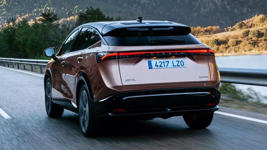 nissan-ariya-e-4orce-70.webp nissan-ariya-e-4orce-70.webp