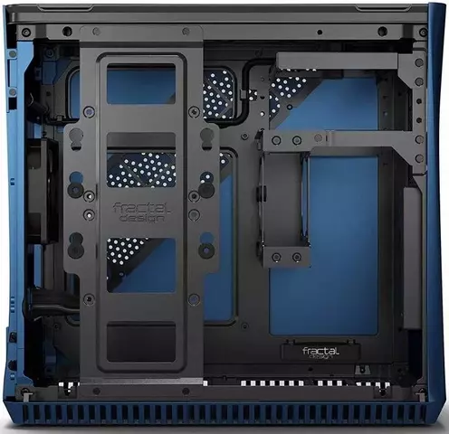 126461-fractal-era-itx-4.webp