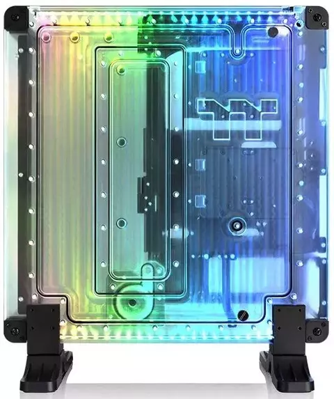 127479-thermaltake-distrocase-350p-2.webp