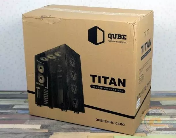 mini-02_qube_titan_argb.webp