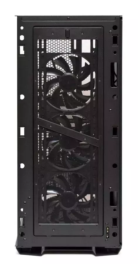 31-msi-mpg-velox-100p-airflow.webp